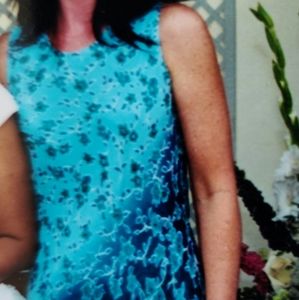 Embellished sleeveless Maxi dress.